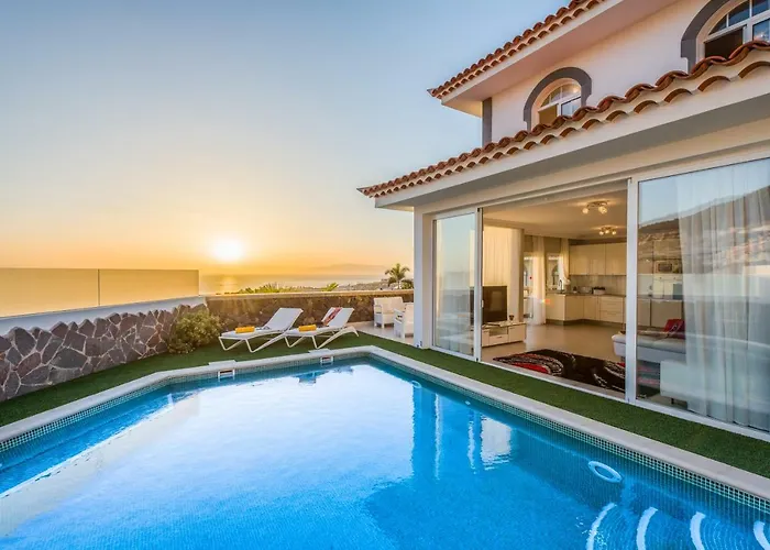 Luxury White Villa With Sea View, Heated Pool
